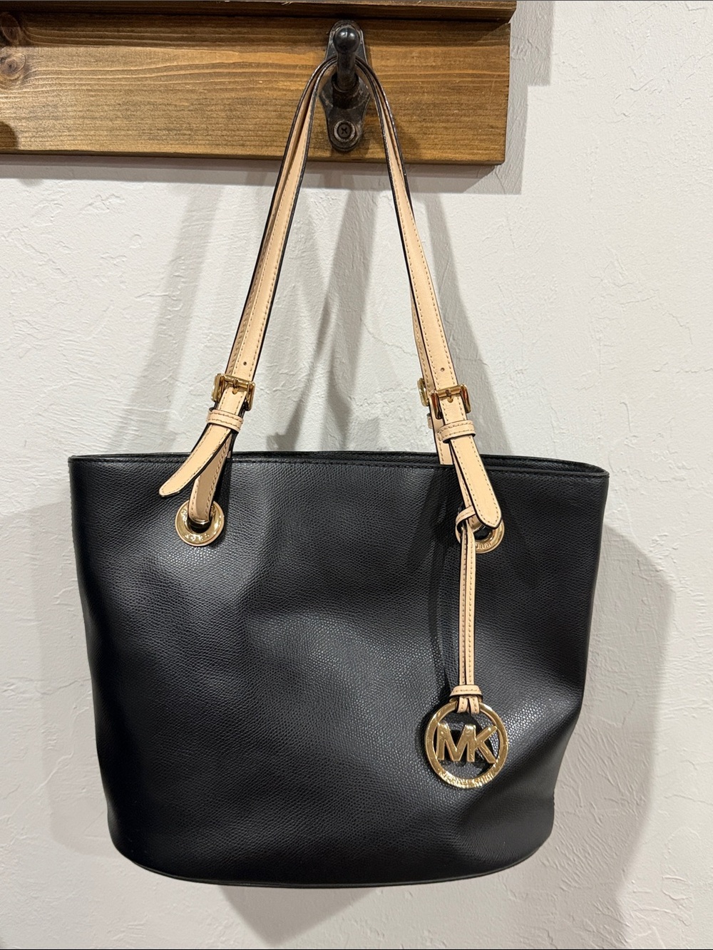 Michael Kors Jet Set Black Leather Tote with Beige Shoulder Straps and Gold